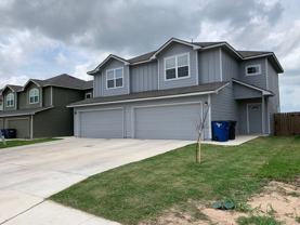 Townhome for rent - Photo 1 of 1