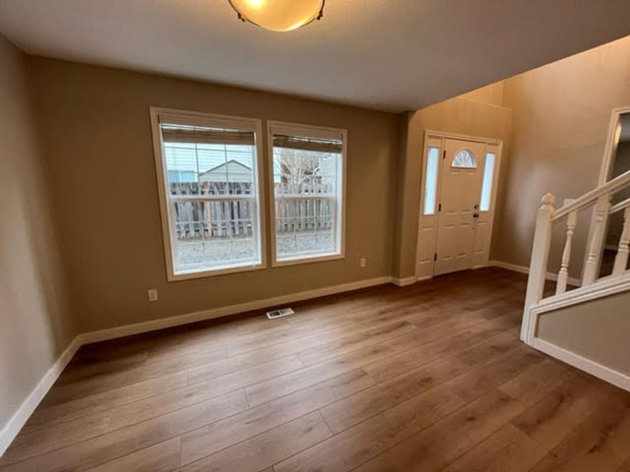 5188 Rosewood St - Photo 3 of 26