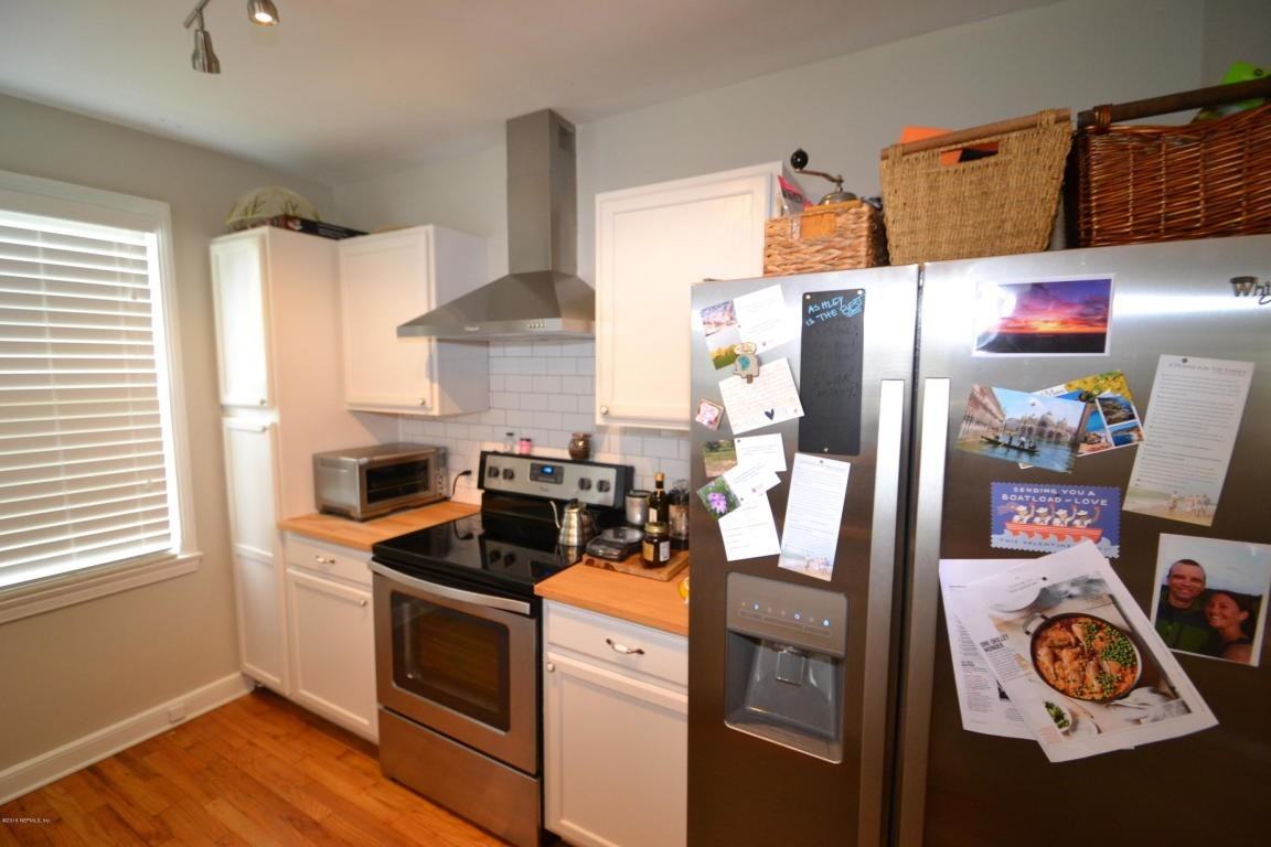 2125 Arcadia Pl - Photo 3 of 10