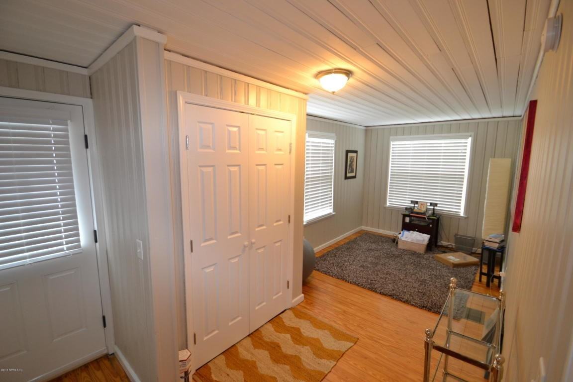 2125 Arcadia Pl - Photo 5 of 10