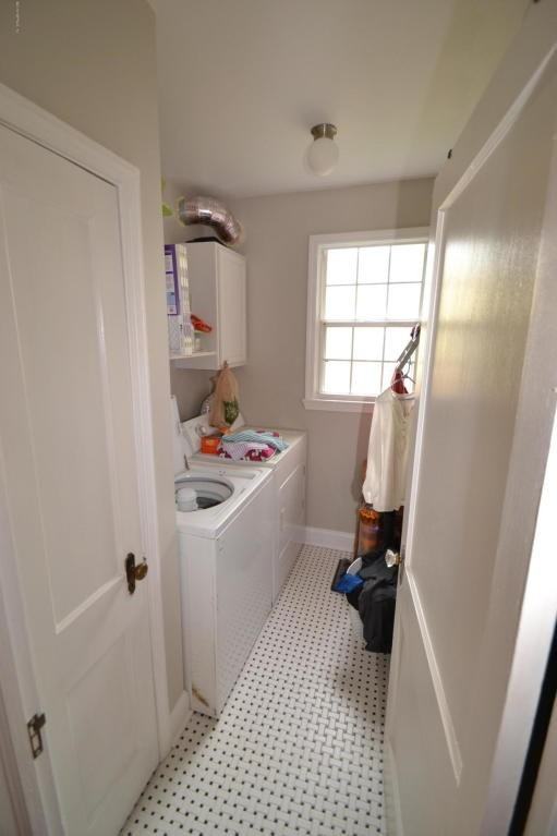 2125 Arcadia Pl - Photo 7 of 10