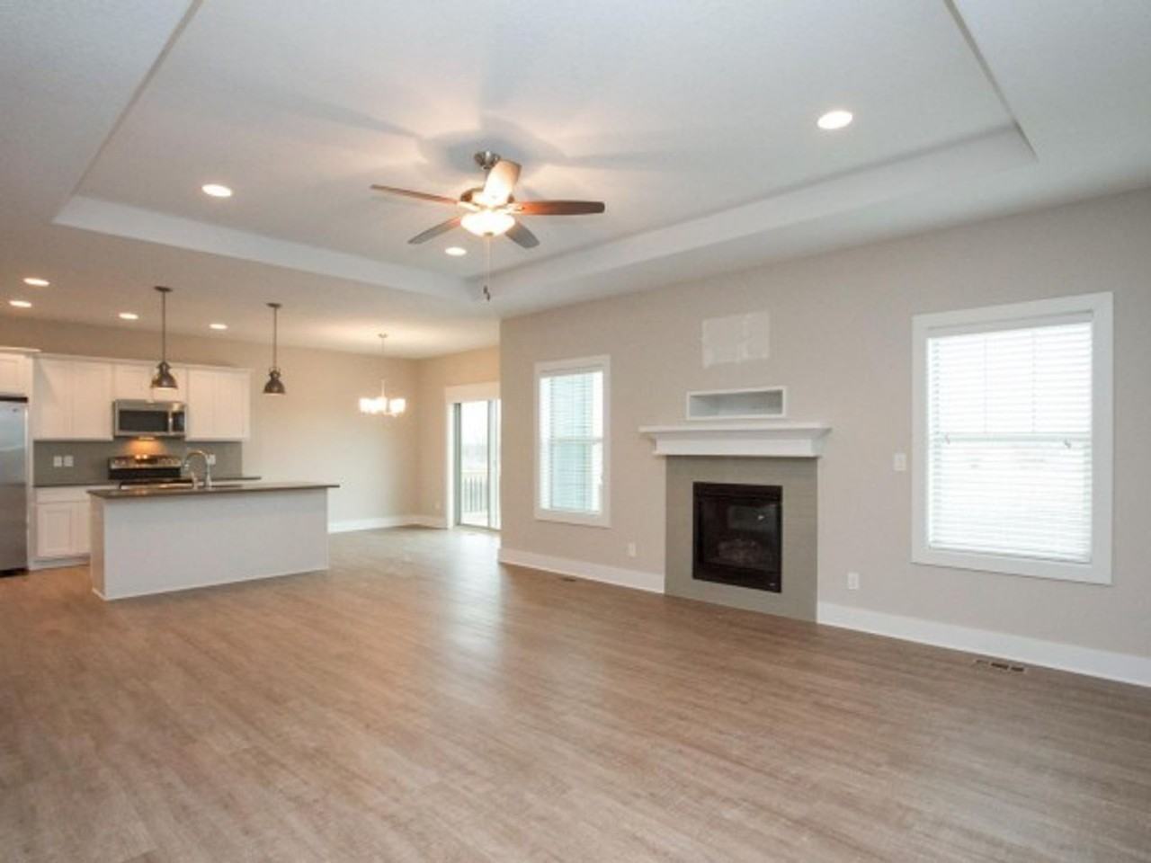 Elm St Villas - Photo 3 of 5