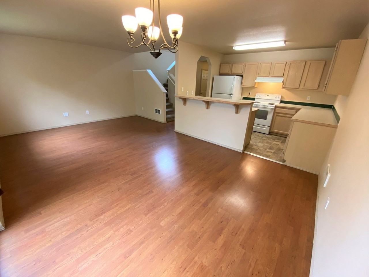 406 E Helena Ave. - Photo 4 of 29