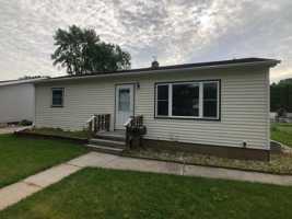 featured image of 1001 S 19th St