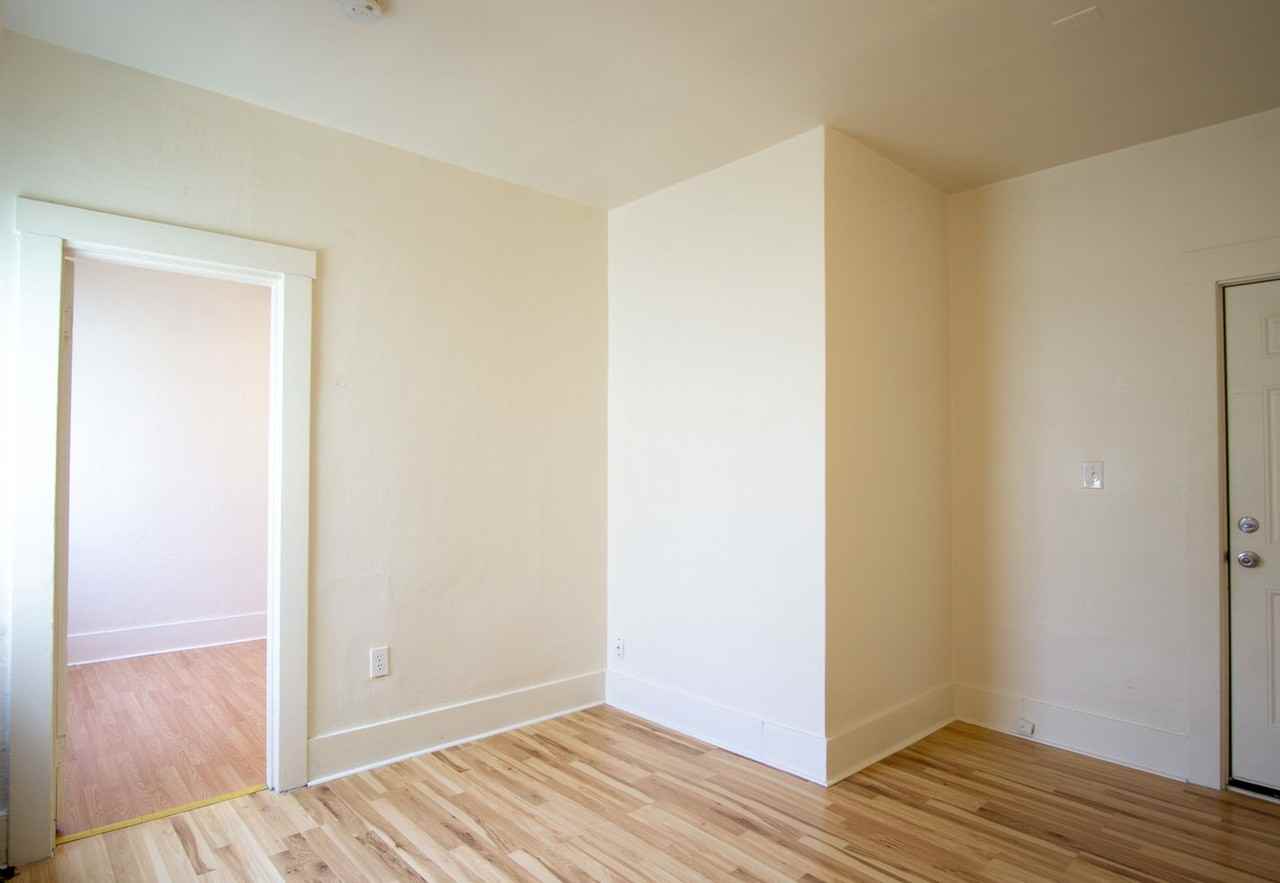 2044 N Kilpatrick St #313 - Photo 4 of 16