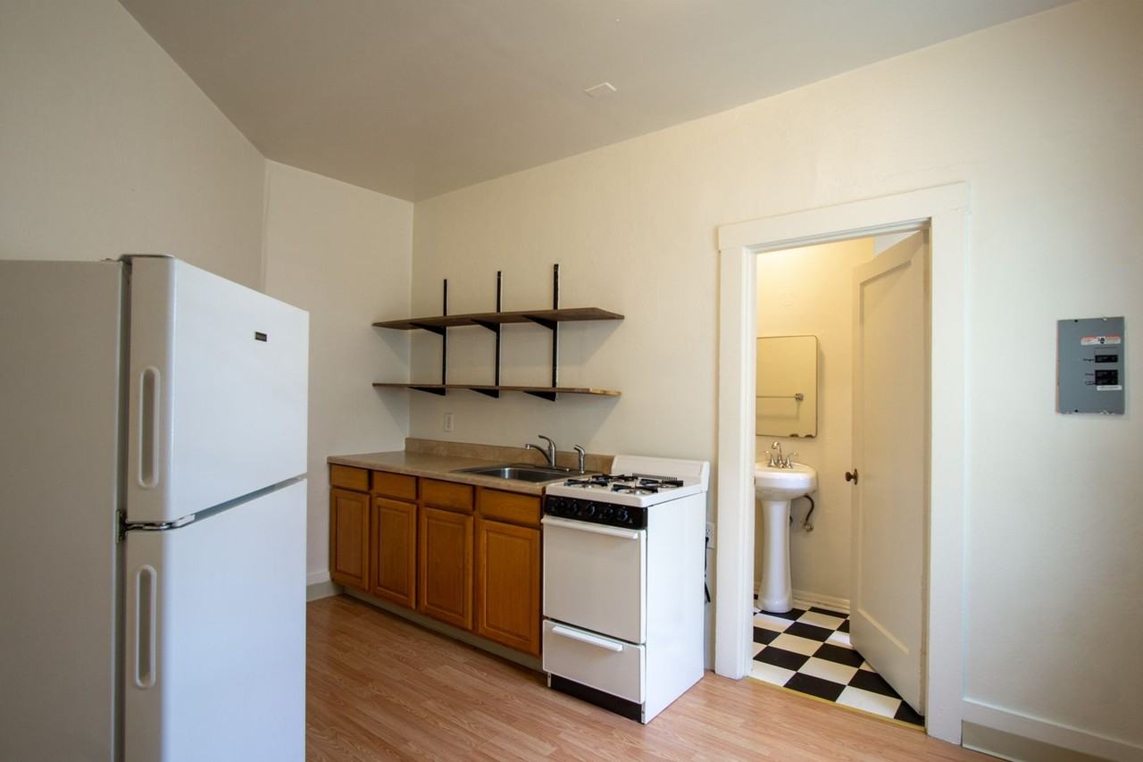 2044 N Kilpatrick St #313 - Photo 6 of 16