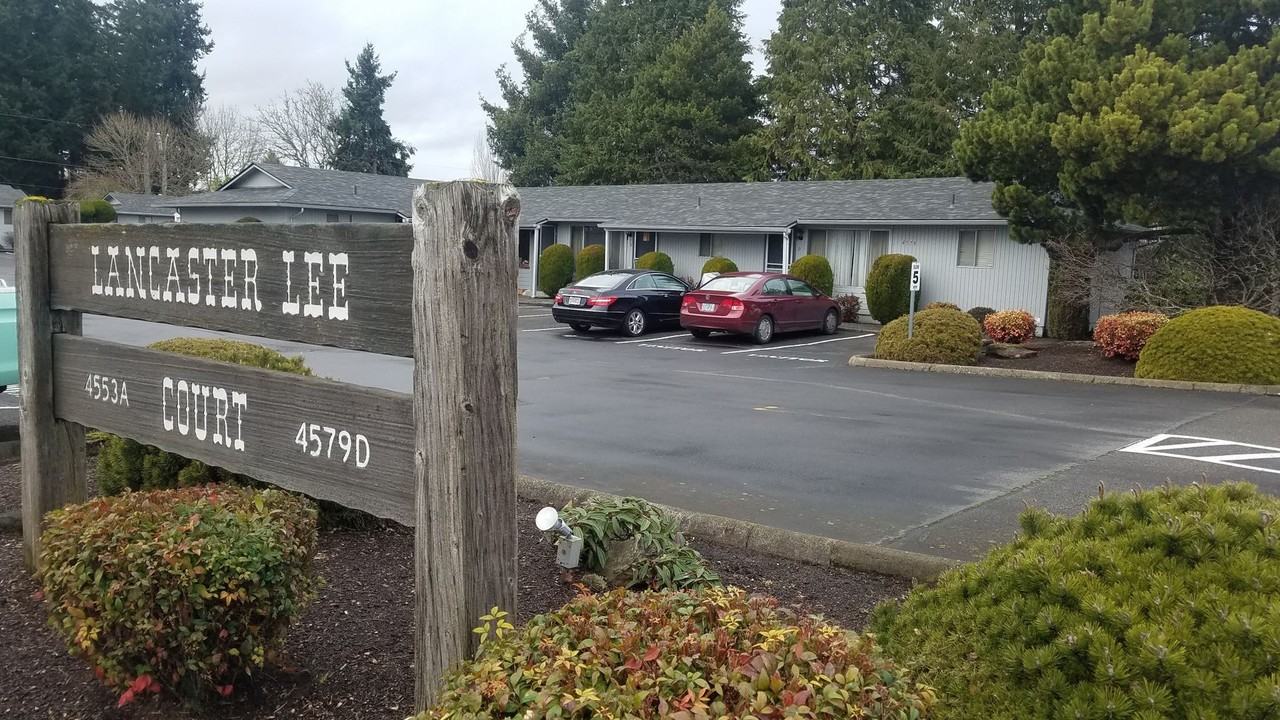 047-Lancaster Lee Court - Photo 2 of 9