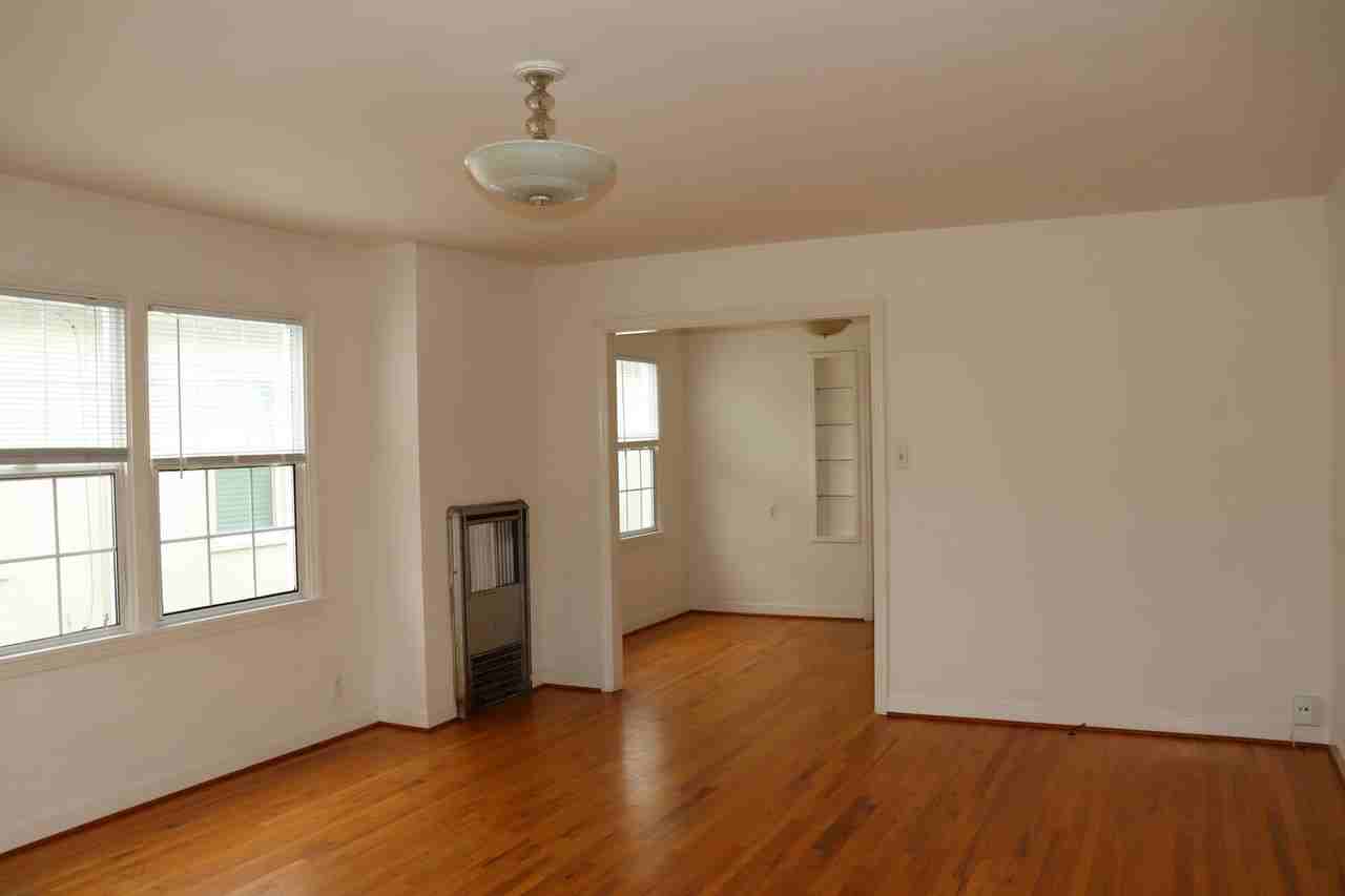 Wilson St 606-608 - Photo 2 of 16