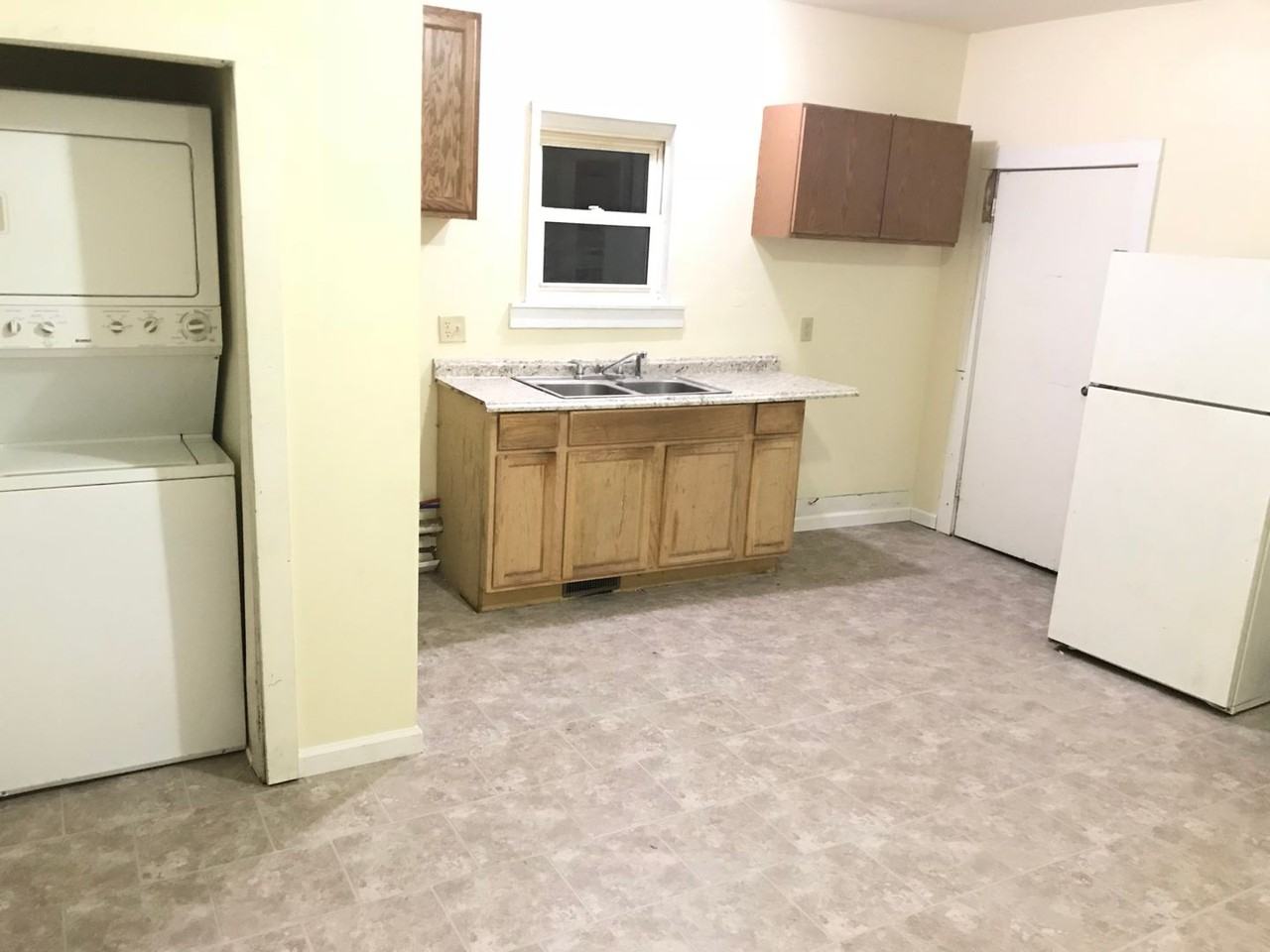 812 Treat St - Photo 2 of 16