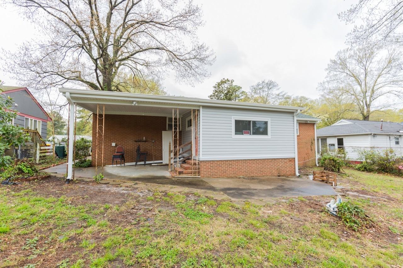 2041 Bishop St - Photo 4 of 22