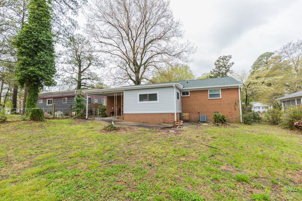 2041 Bishop St - Photo 5 of 22
