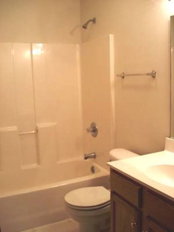 3247 Hopkins Ct - Photo 7 of 8