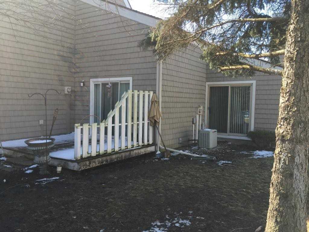 1930 Blackthorn Dr - Photo 4 of 12