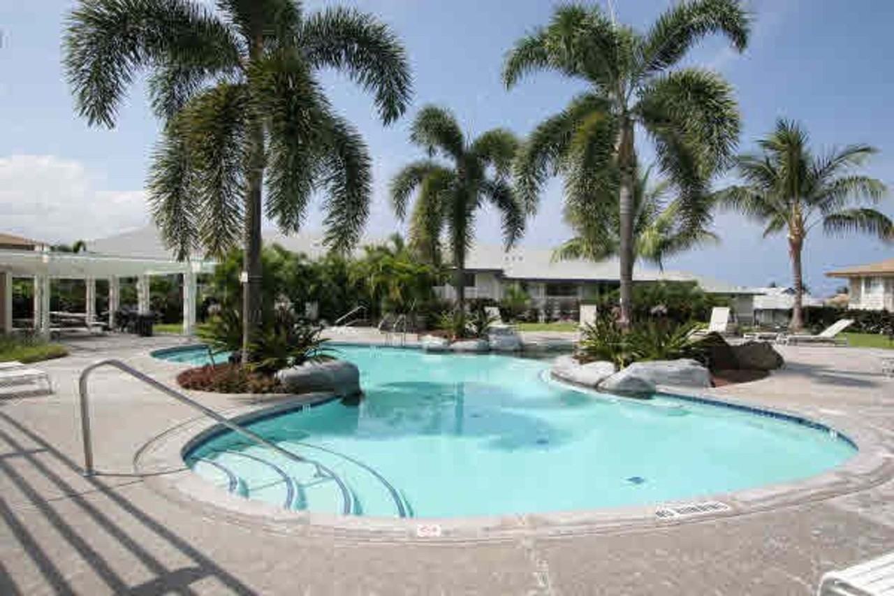 75-6081 Alii Dr #U105