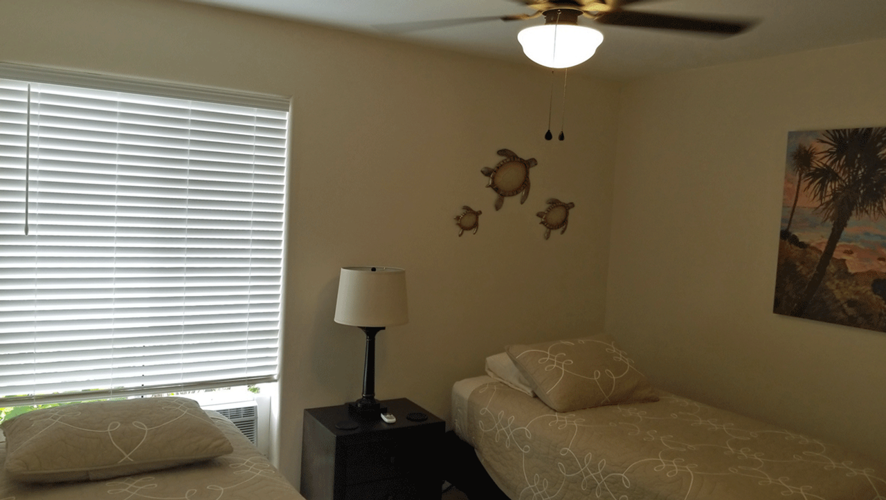 75-6081 Alii Dr #U105 - Photo 5 of 10