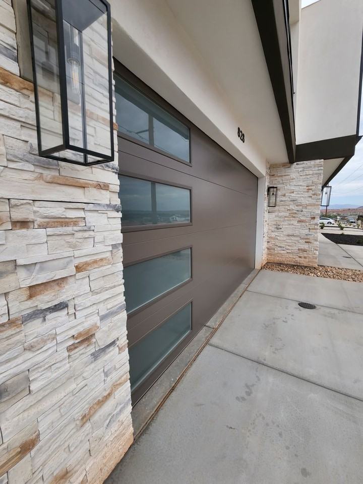 828 E Desert Cactus Dr - Photo 2 of 19
