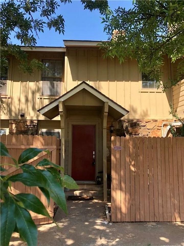 14403 N Pennsylvania Ave #5F - Photo 2 of 37