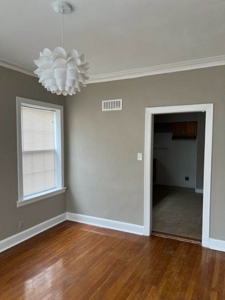 881 N Auburndale St - Photo 6 of 17