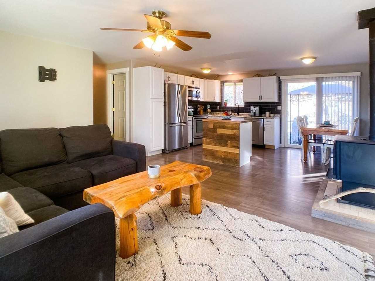 504 New York Ave - Photo 3 of 17