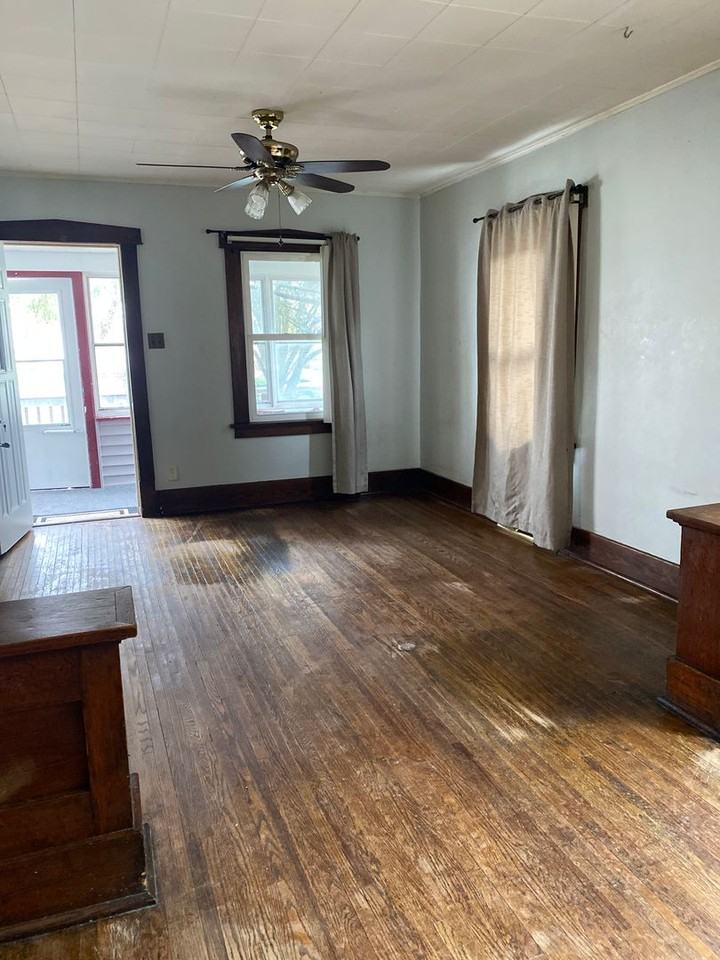 226 Western Ave - Photo 2 of 9