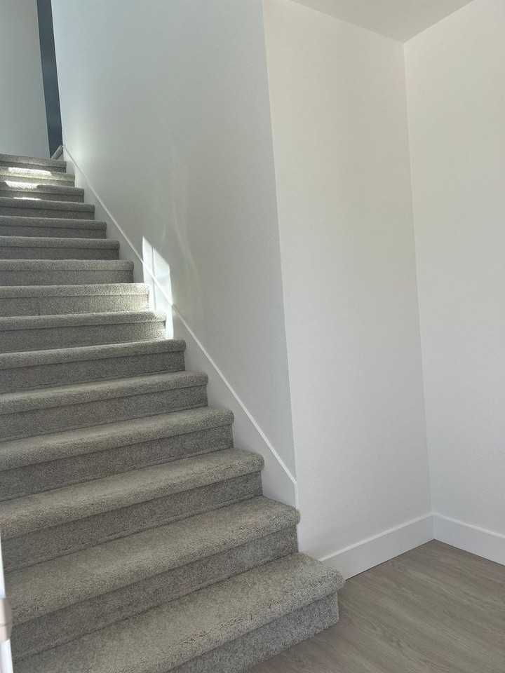 2076 Landen Ln - Photo 6 of 8