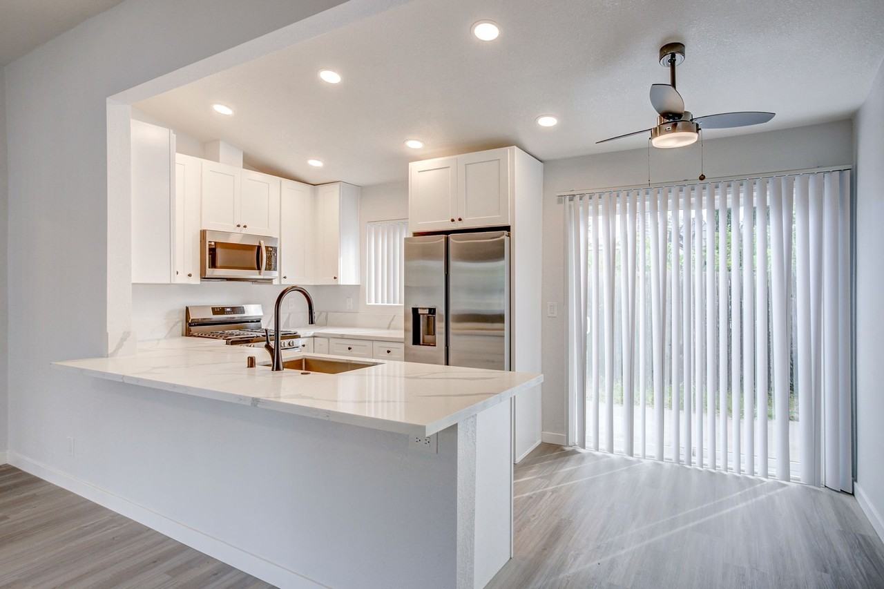 West 11th Avenue Apartment Homes - Photo 3 of 11