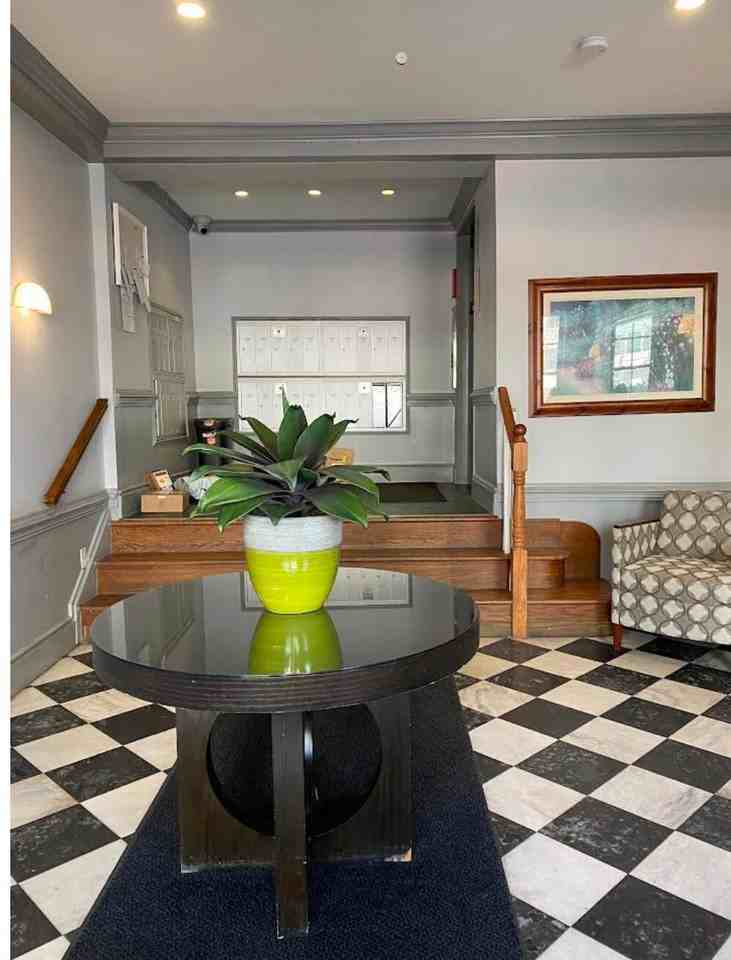 201 Massachusetts Ave Nw #306 - Photo 3 of 7