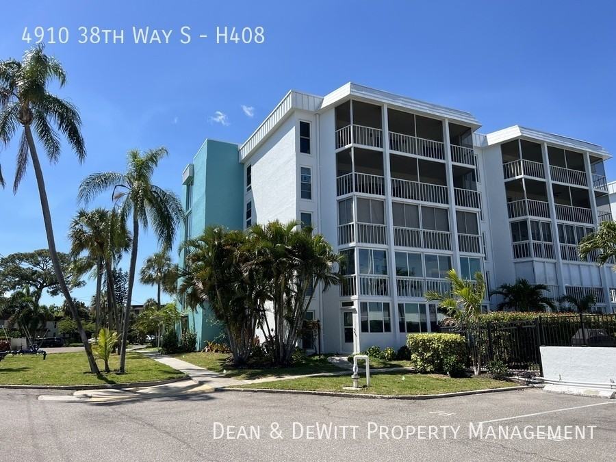 4910 38th Way S #H408 - Photo 3 of 33
