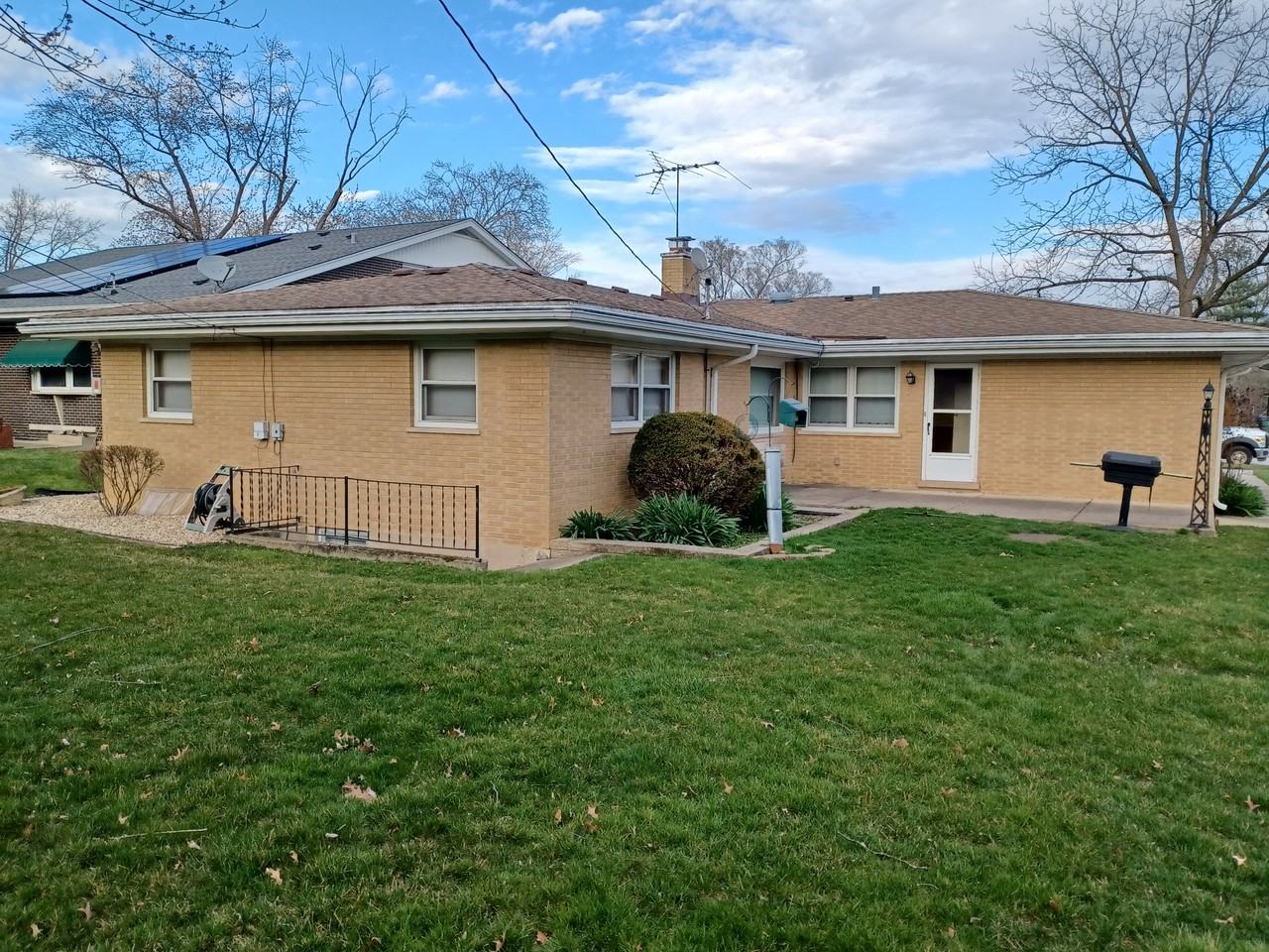 18544 Hood Ave #NA - Photo 3 of 22