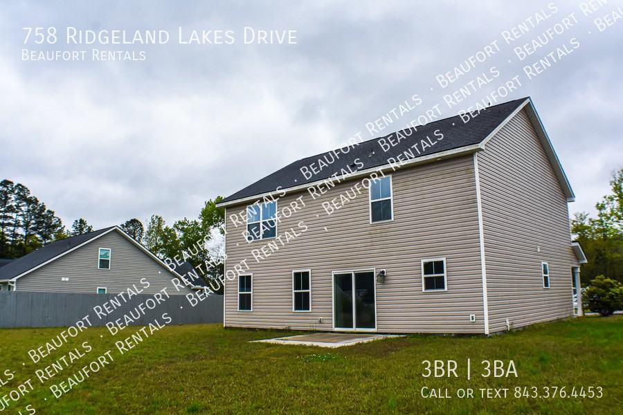 758 Ridgeland Lakes Dr - Photo 2 of 33