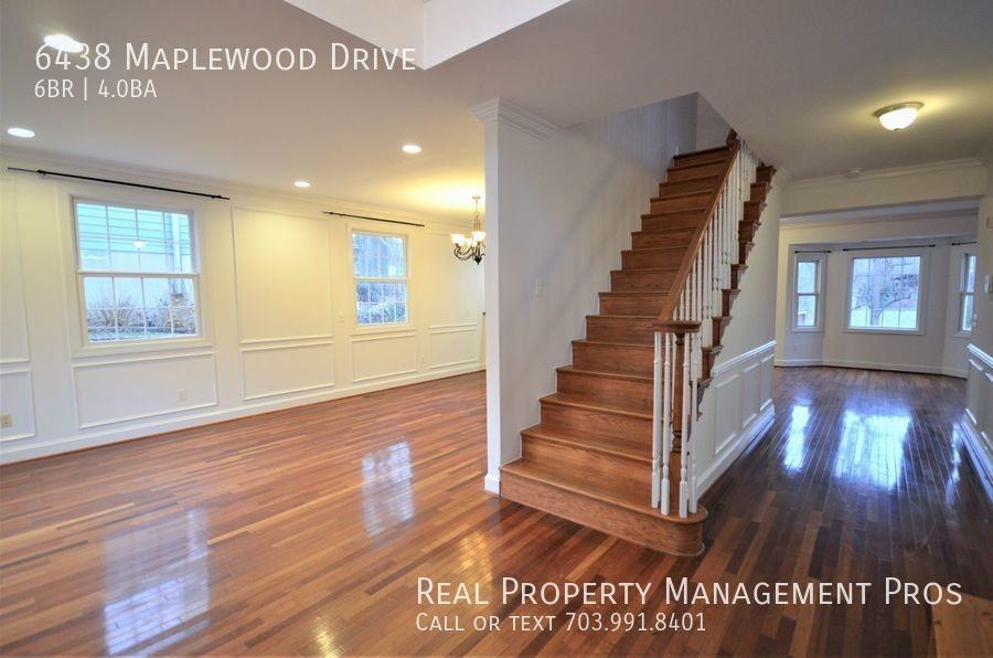 6438 Maplewood Dr - Photo 2 of 47