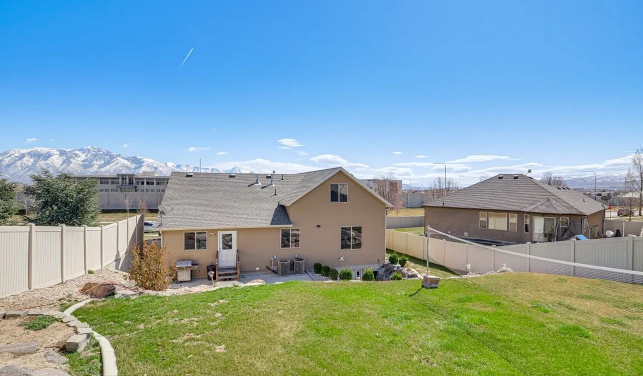 11194 S Tippecanoe Way #NA - Photo 3 of 30