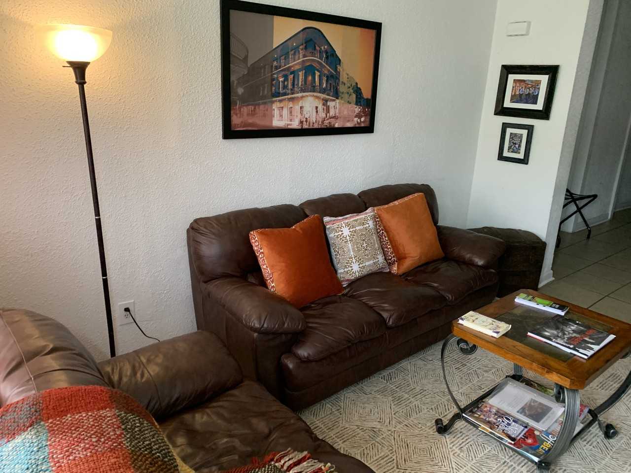 2513 Palmyra Street - Photo 2 of 7