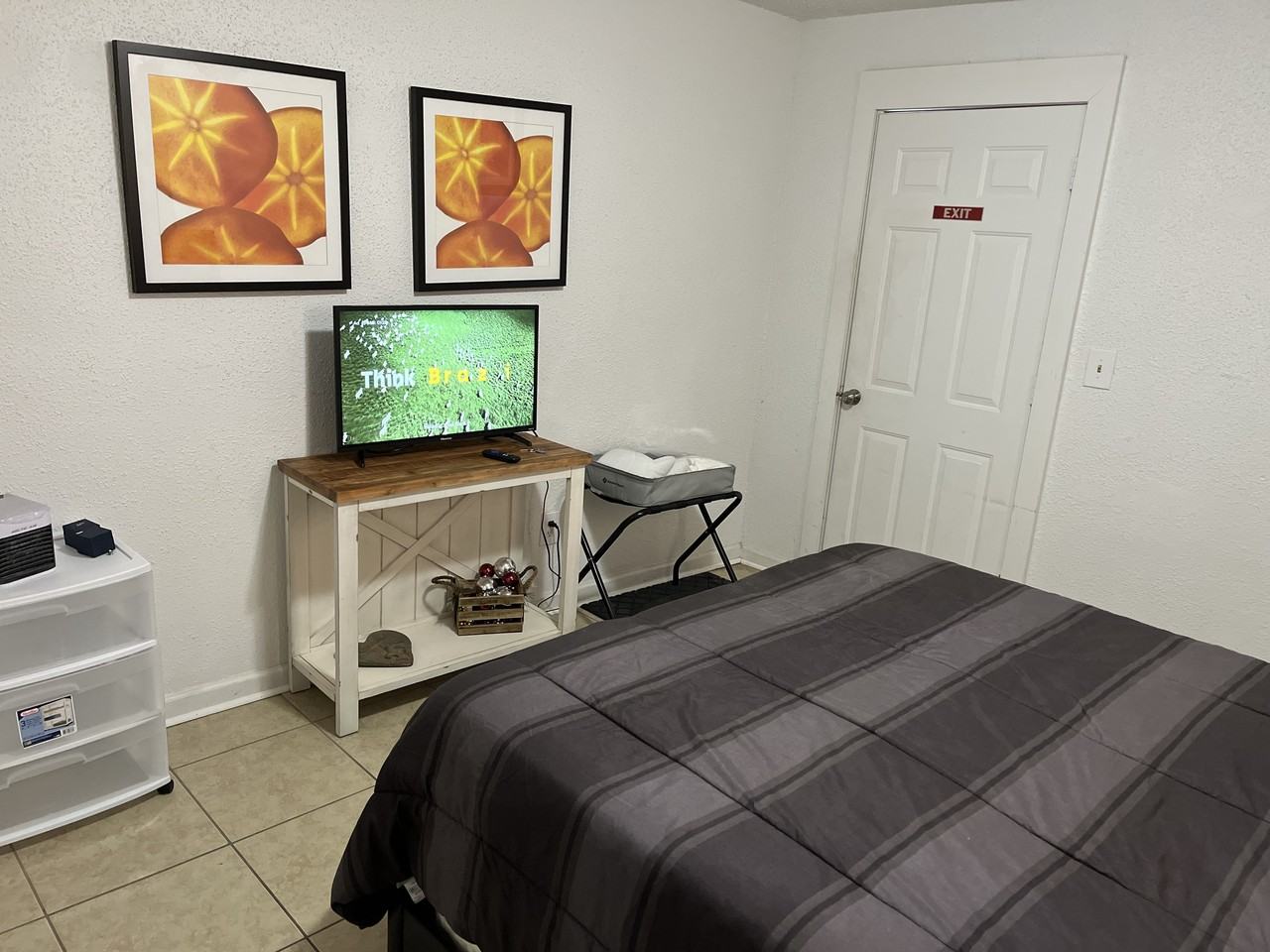 2513 Palmyra Street - Photo 4 of 7