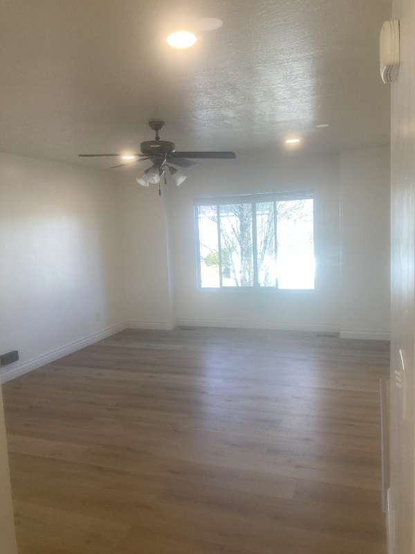 832 Swest #A - Photo 4 of 40