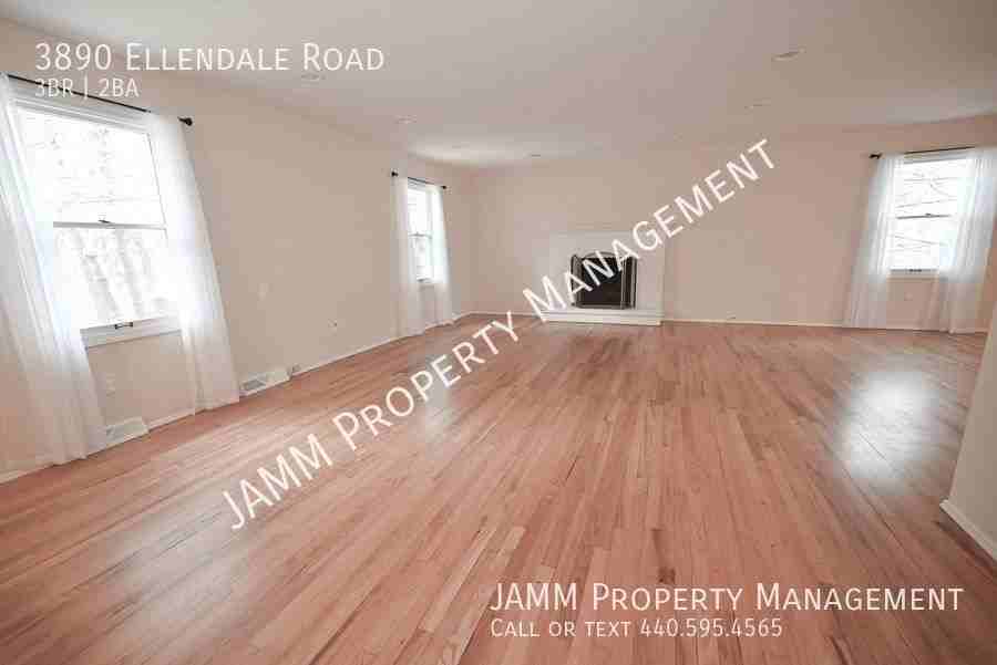 3890 Ellendale Rd - Photo 3 of 21