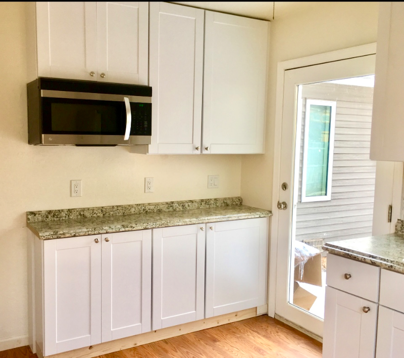 2003 Delwood Ave - Photo 2 of 7