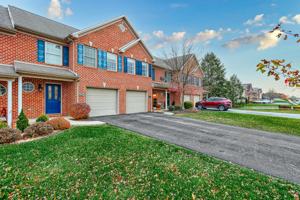 featured image of 445 Northstar Dr #1