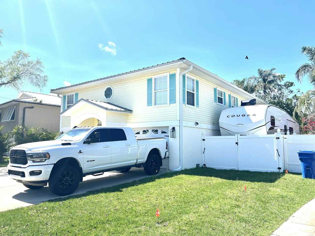 3526 Overlook Drive Northeast - Photo 3 of 50