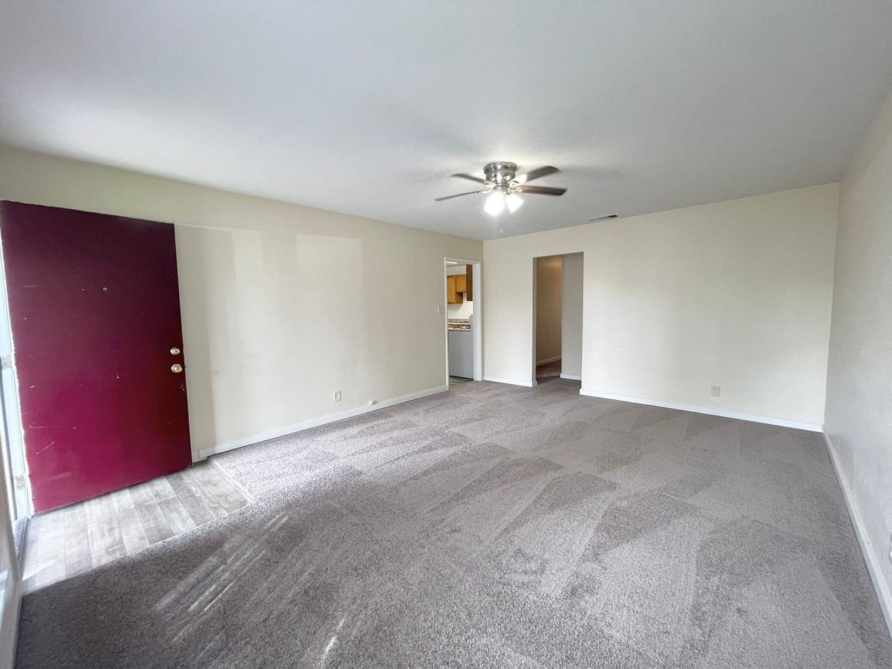 1706-1708 Madrone Avenue - Photo 3 of 10