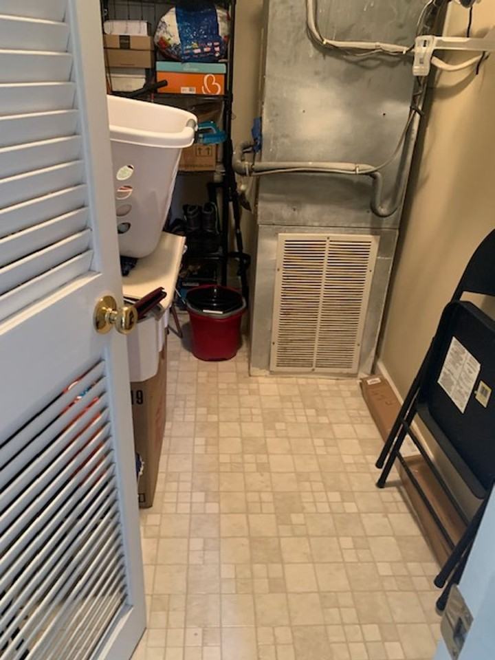 303 White St - Photo 4 of 8