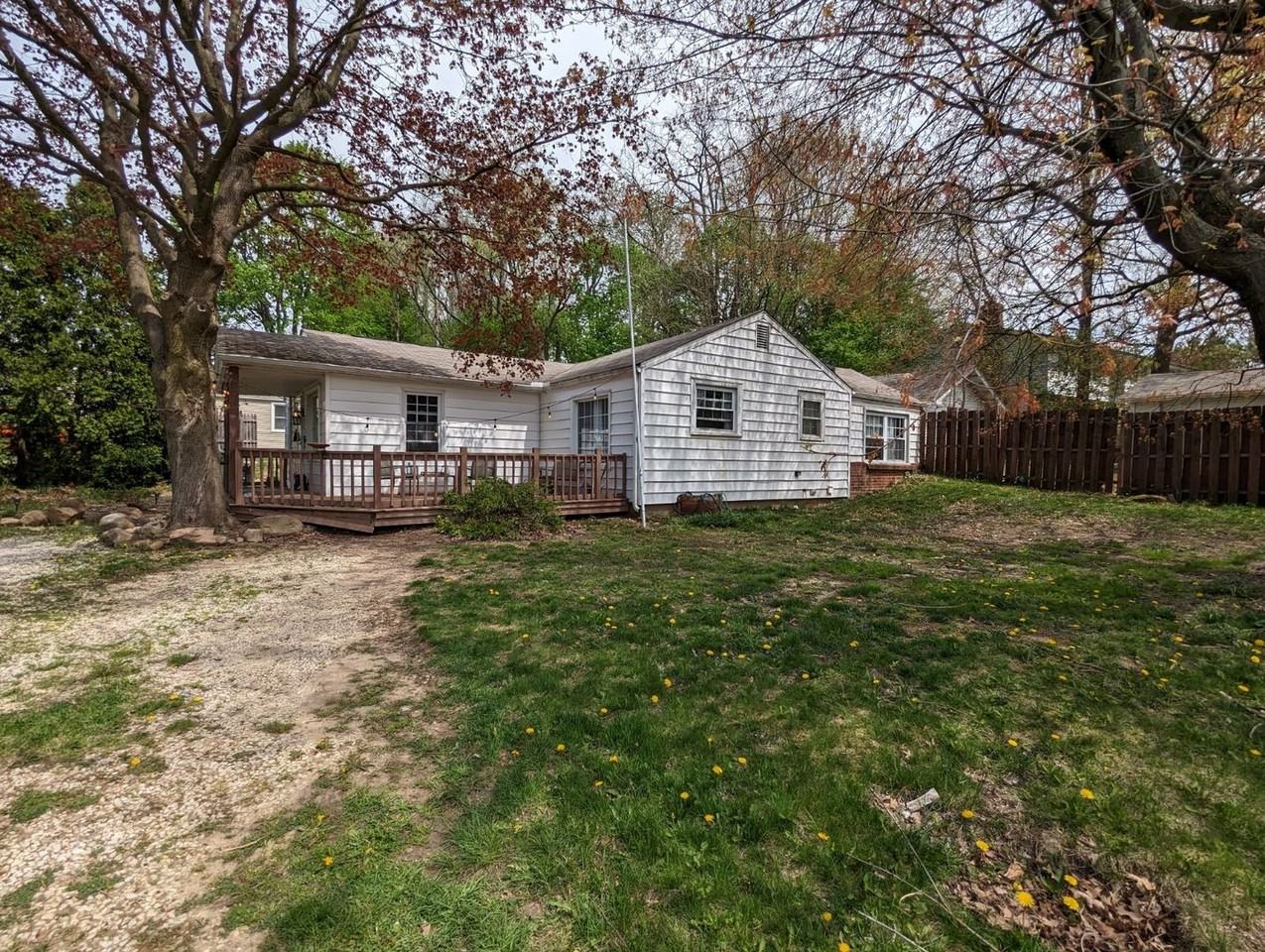 3454 Westview Ave Nw - Photo 2 of 20