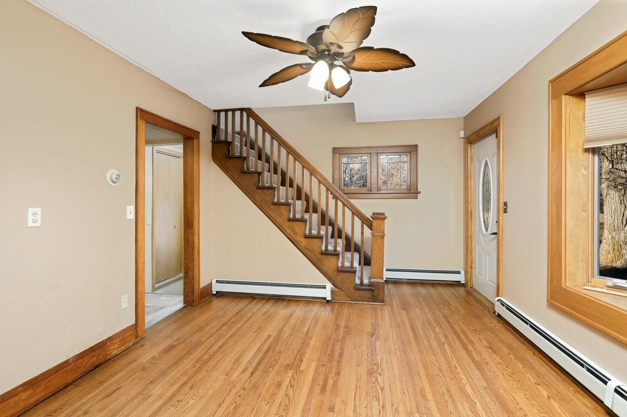 23280 142nd St Nw - Photo 3 of 23