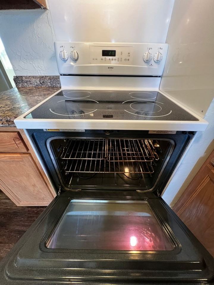 214 W Mathews St - Photo 7 of 18