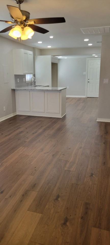 614 Washington Ave - Photo 3 of 18