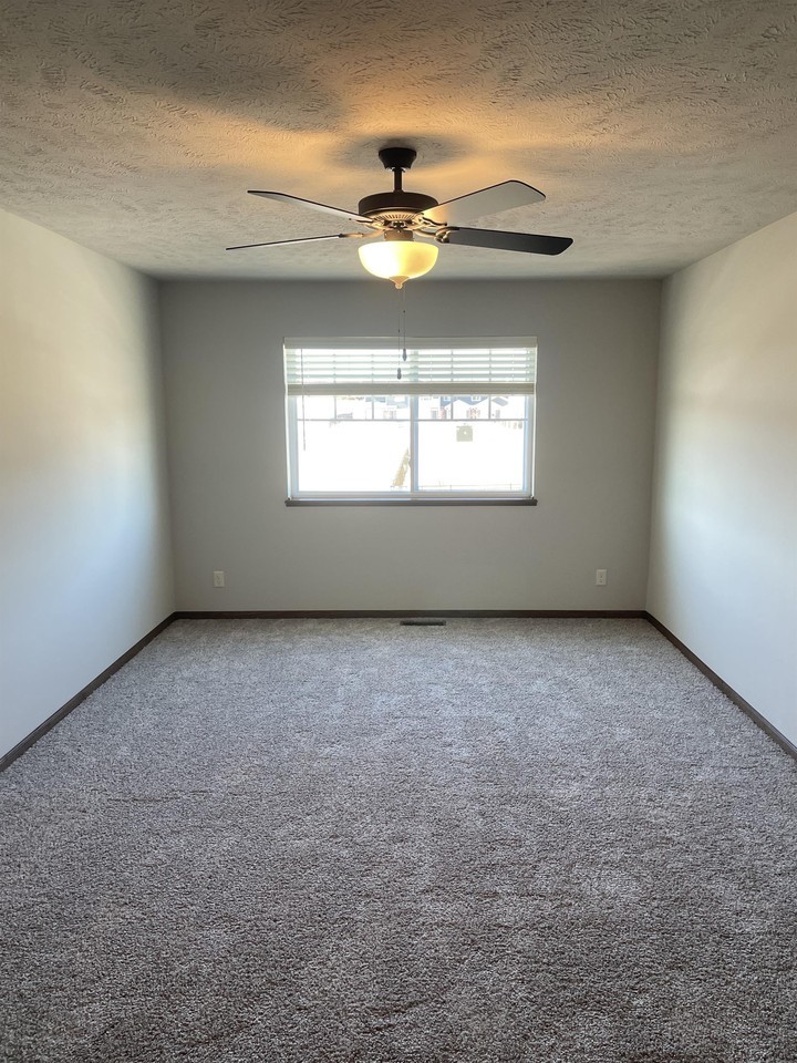 9240 Peregrine Rd #1 - Photo 2 of 28