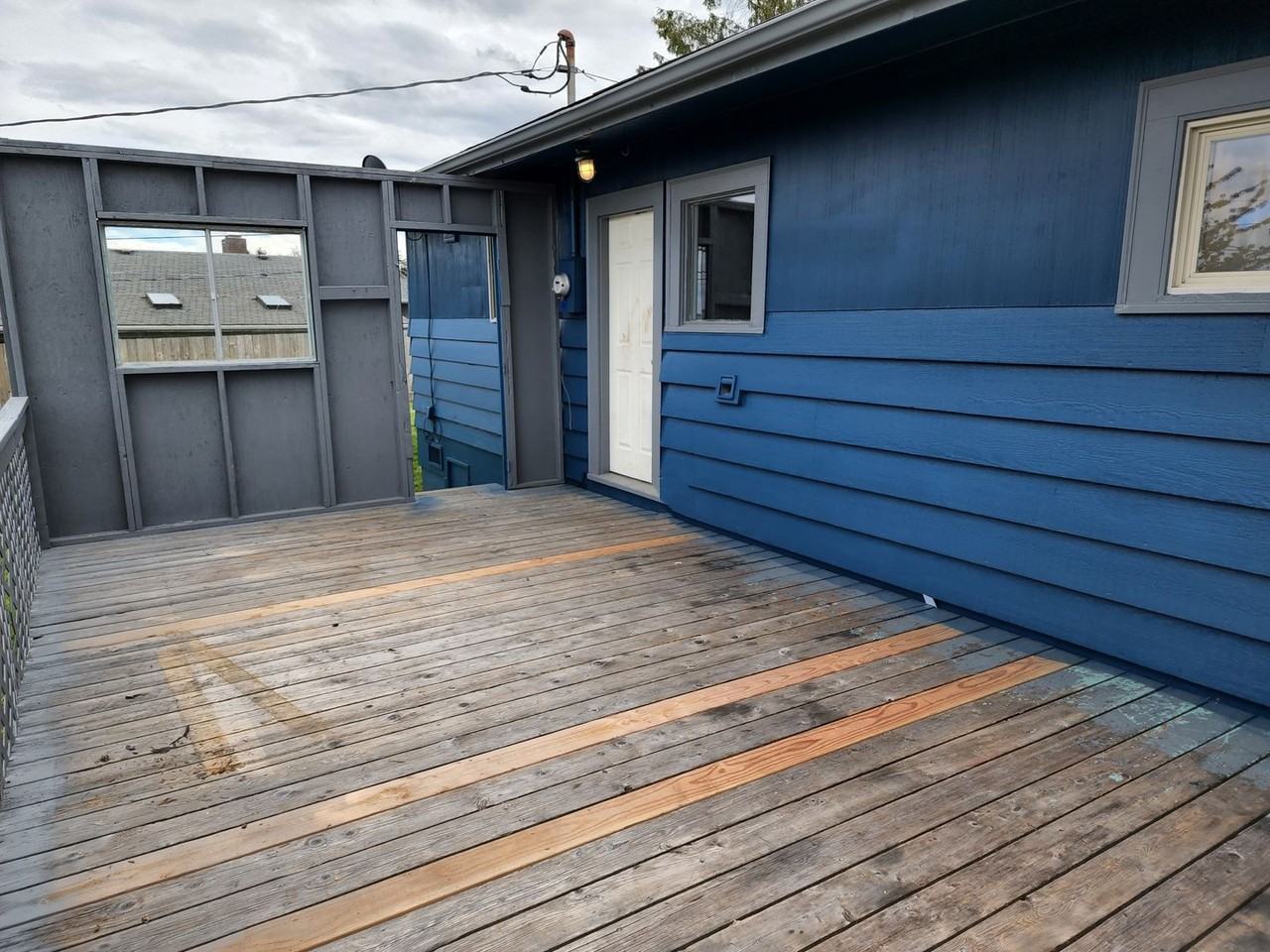 109 Hancock Ave - Photo 2 of 18