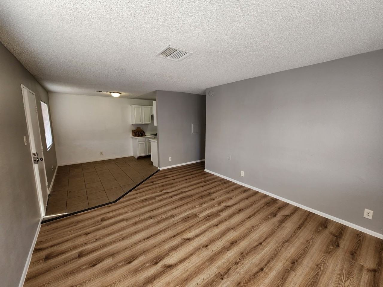 1705 Breckenwood Ct #4 - Photo 6 of 20