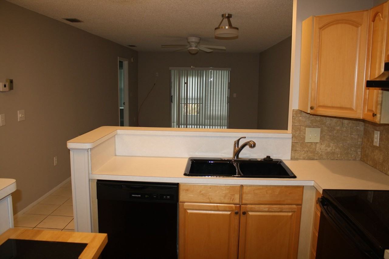 2949 Westmoreland Ct - Photo 5 of 18