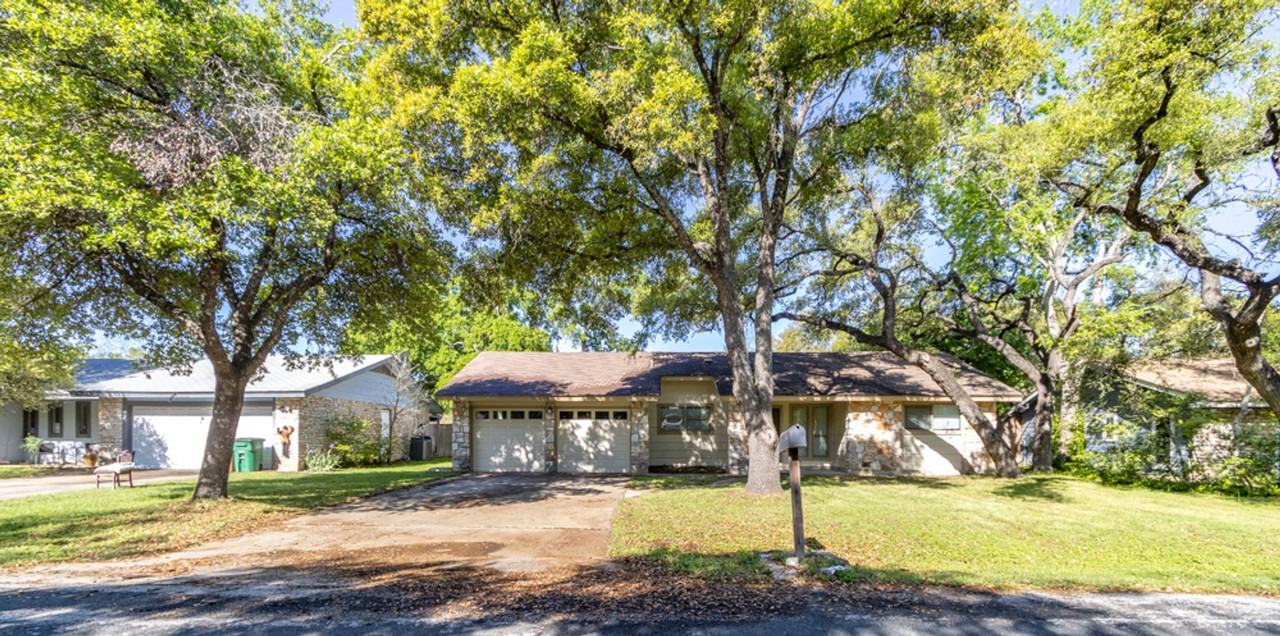 13322 Water Oak Ln - Photo 2 of 30